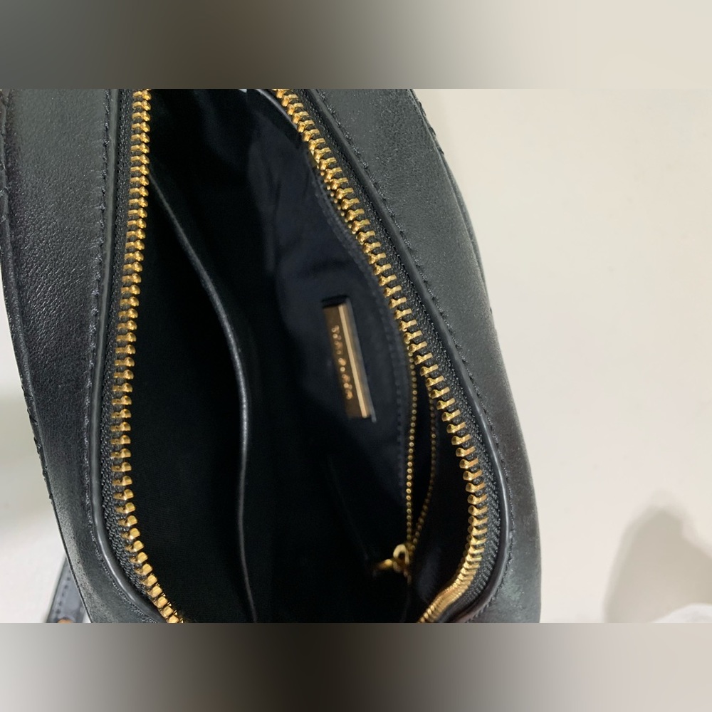 💕👜Tory Burch Black Shoulder Bag💕👜👜 - Picture 5 of 9